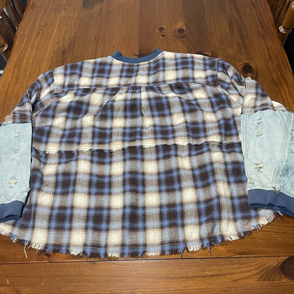 Oli & Hali Womens Brown Blue Cream Plaid Denim Jean Half Zip Oversized Shirt L - Picture 2 of 4